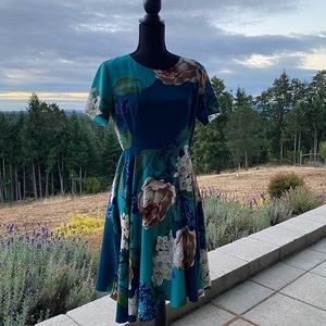 Anthropology size 8 never worn.